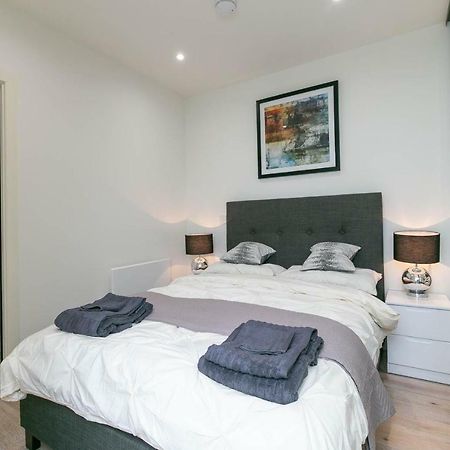 Harmondsworth Deluxe Apartments By Heathrow מראה חיצוני תמונה