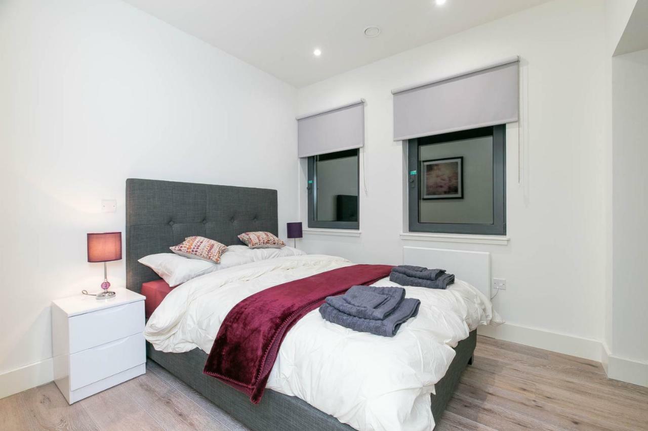Harmondsworth Deluxe Apartments By Heathrow מראה חיצוני תמונה
