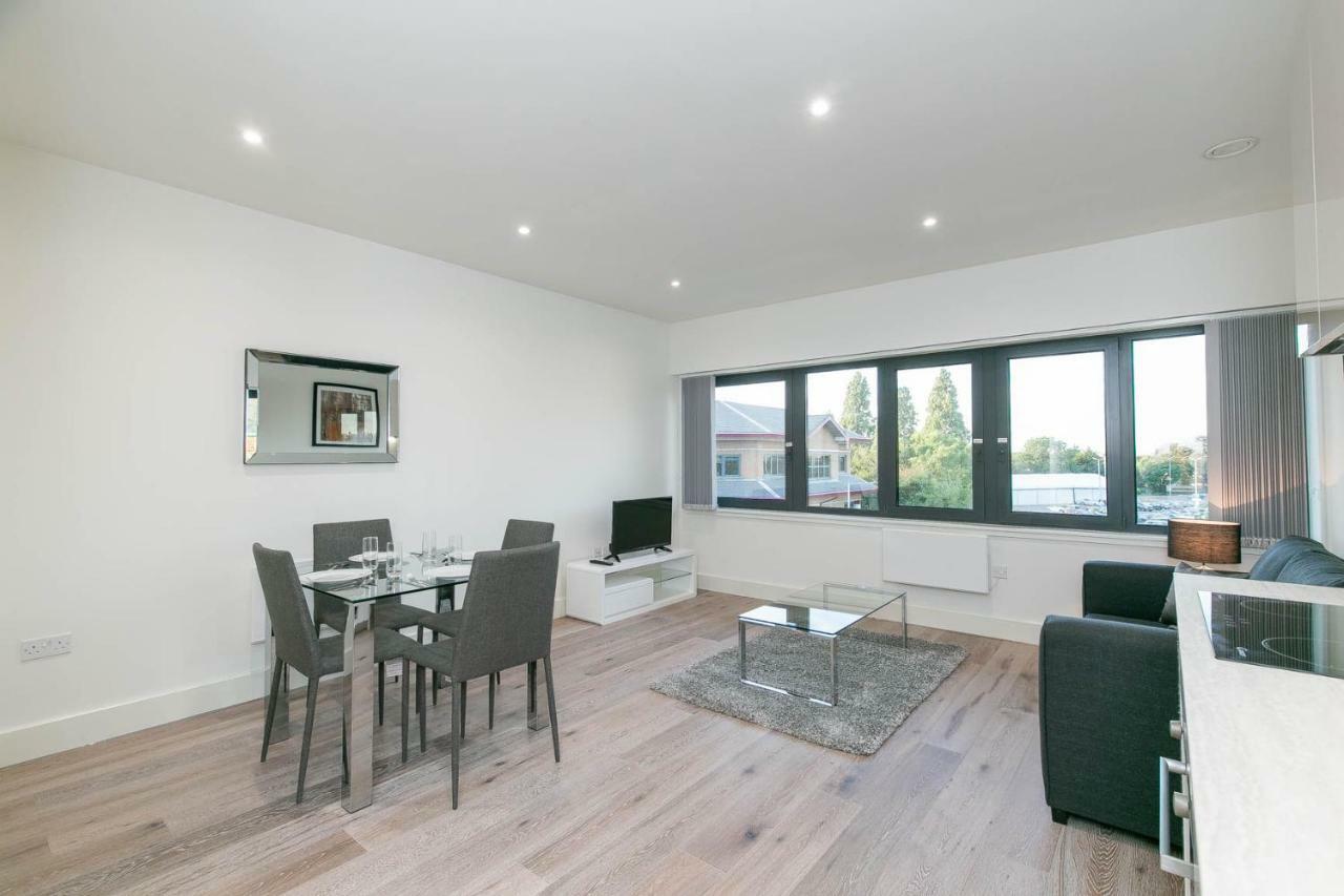 Harmondsworth Deluxe Apartments By Heathrow מראה חיצוני תמונה