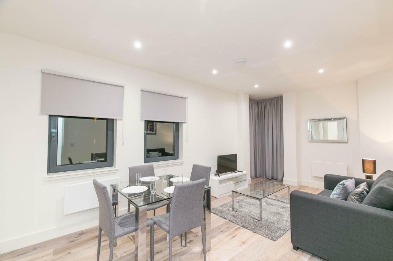 Harmondsworth Deluxe Apartments By Heathrow מראה חיצוני תמונה