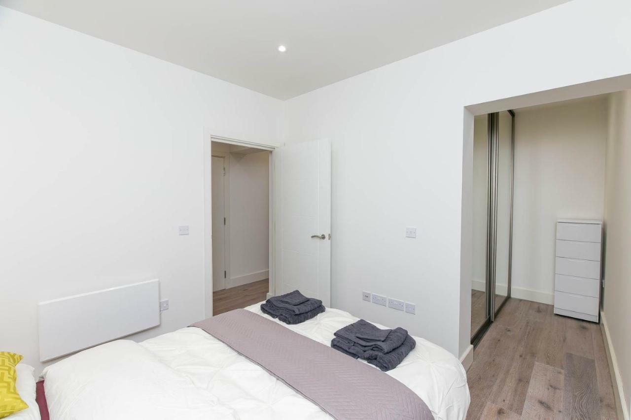 Harmondsworth Deluxe Apartments By Heathrow מראה חיצוני תמונה