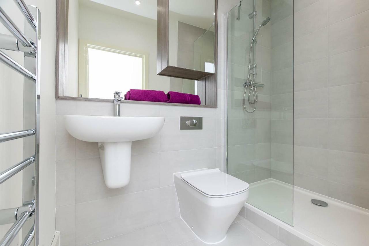 Harmondsworth Deluxe Apartments By Heathrow מראה חיצוני תמונה