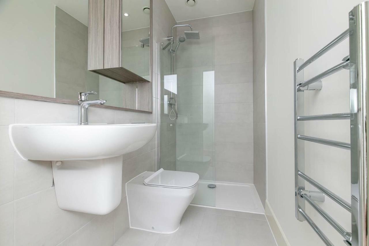 Harmondsworth Deluxe Apartments By Heathrow מראה חיצוני תמונה